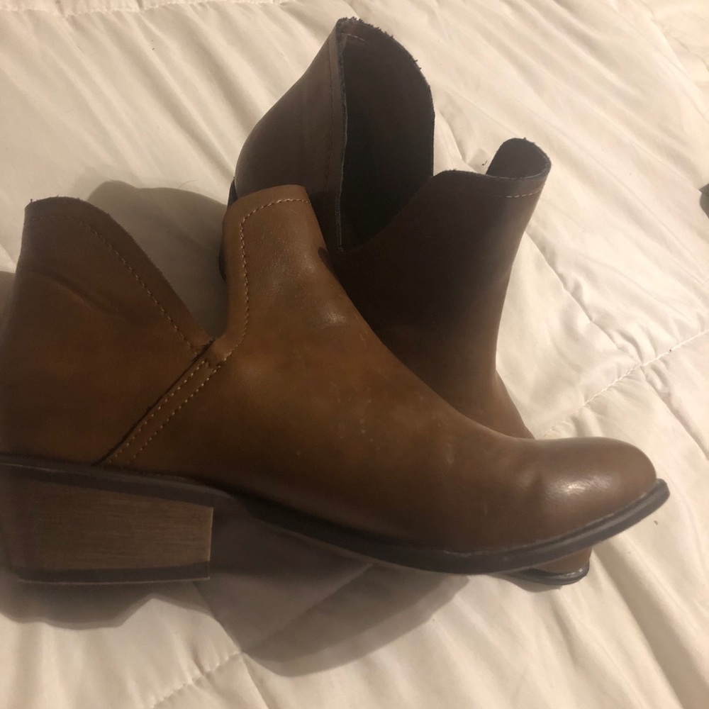 Tan boots
